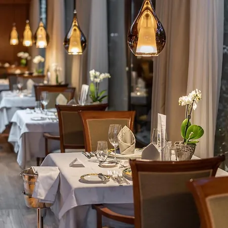 Szálloda Mignon Park & 5*